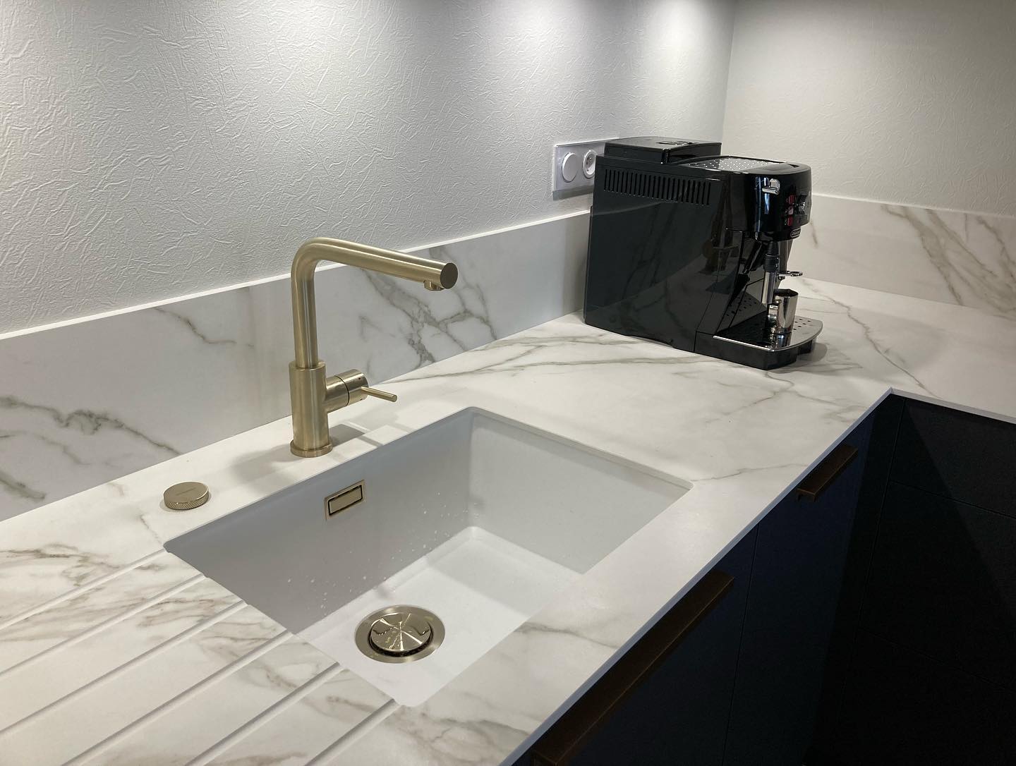 PLAN DE TRAVAIL SUR-MESURE