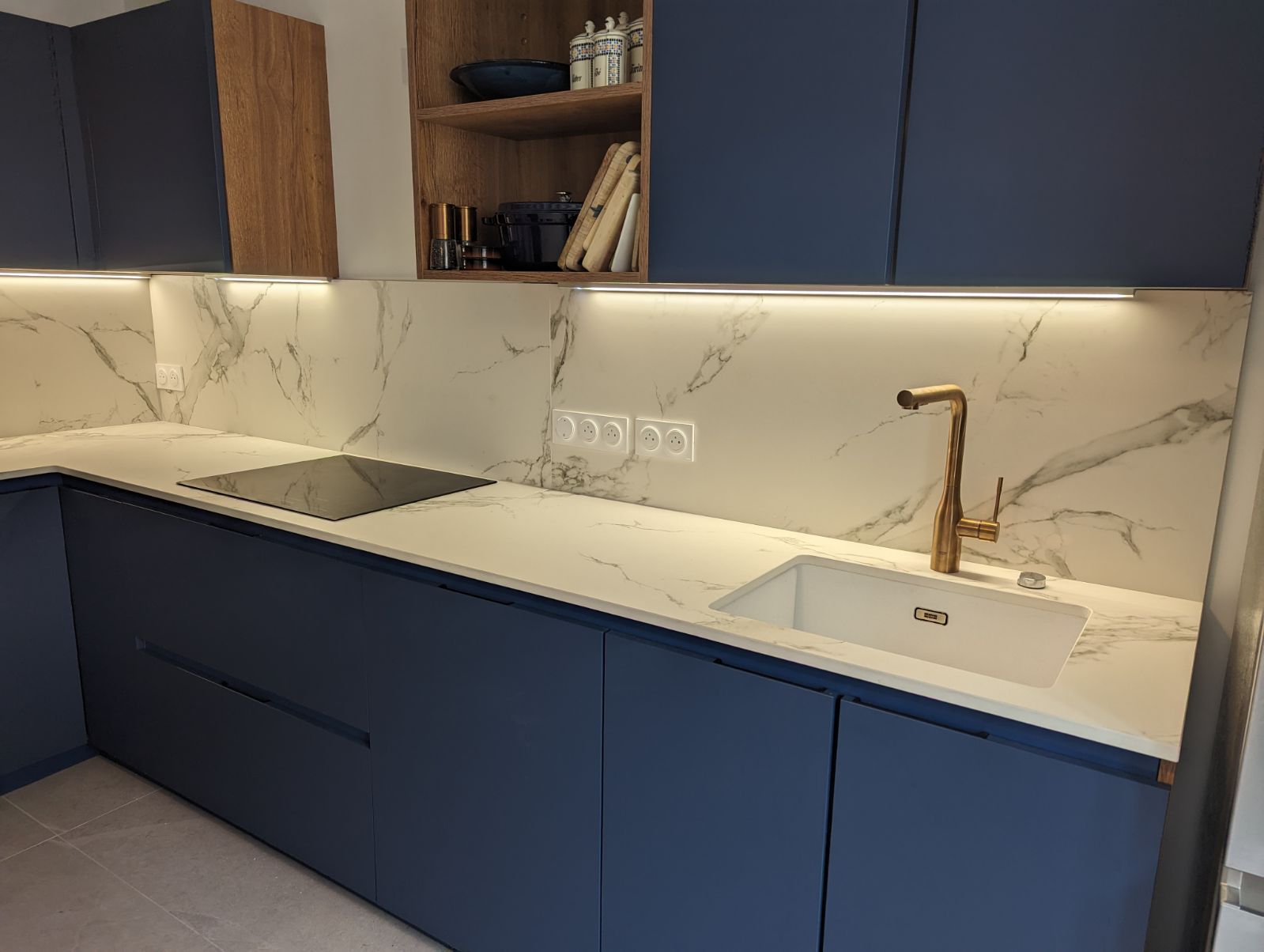 PLAN DE TRAVAIL SUR-MESURE