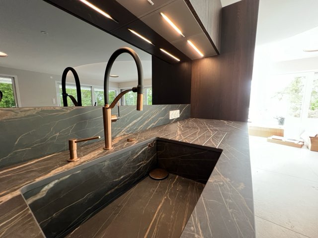 PLAN DE TRAVAIL SUR-MESURE