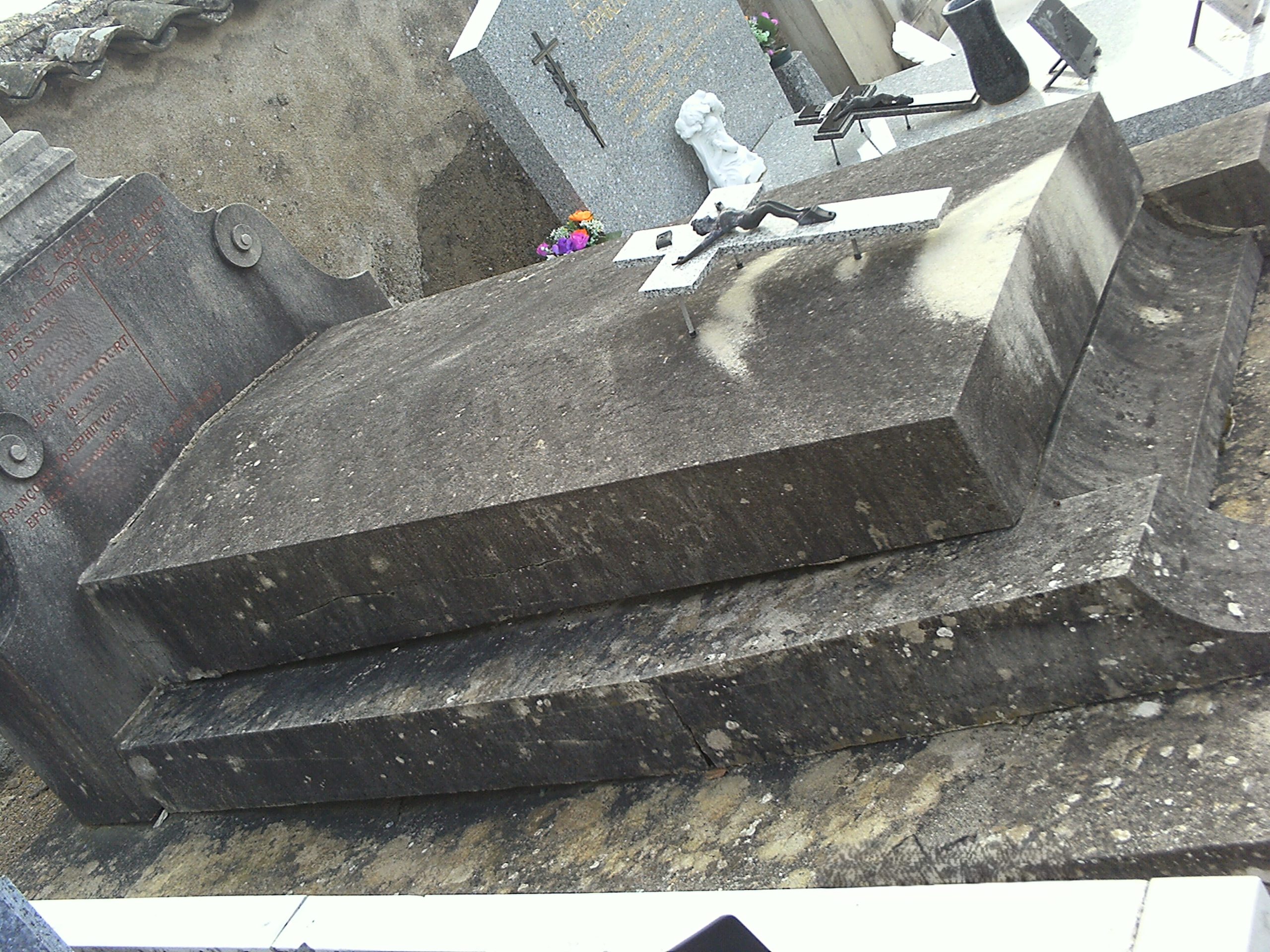 Rénovation de sépulture